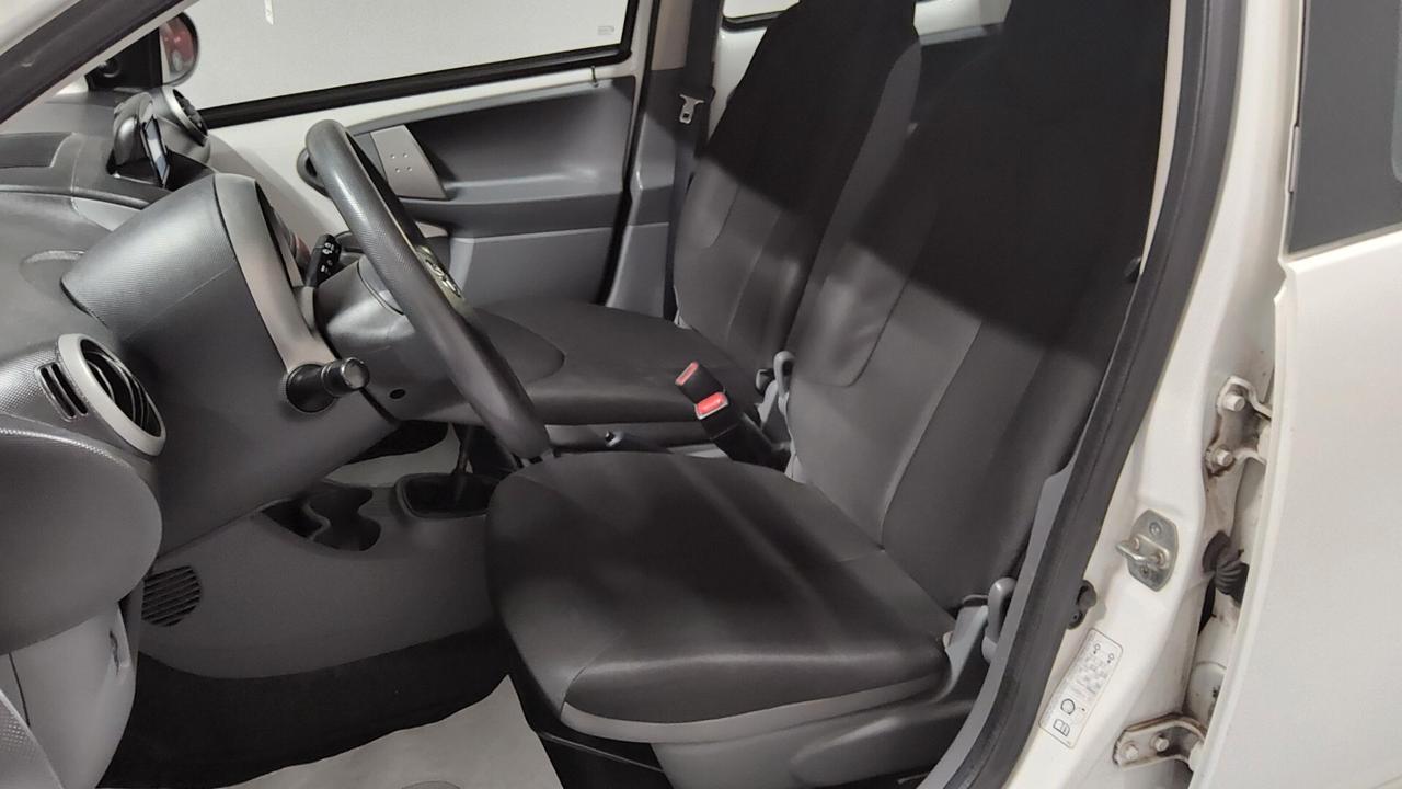 Toyota Aygo 1.0 12V VVT-i 5 porte