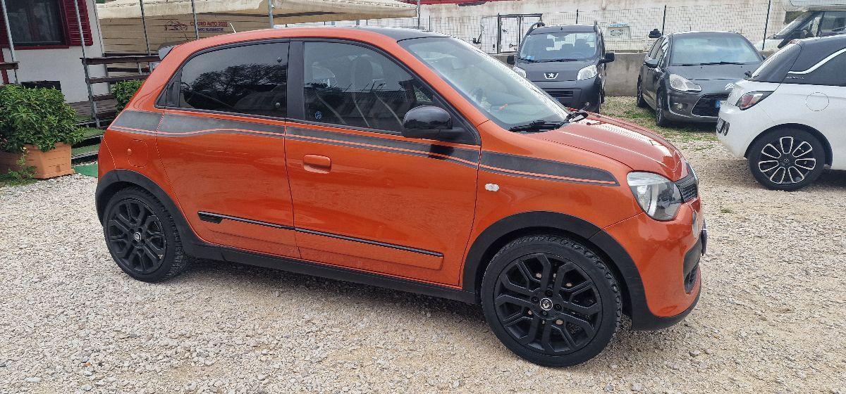 RENAULT Twingo TCe 110 CV EDC GT