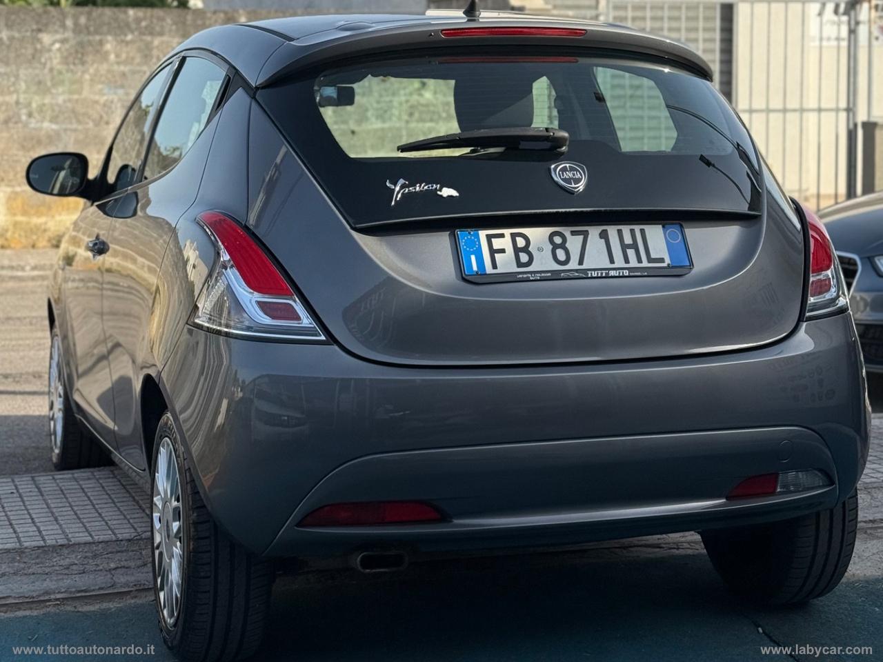 LANCIA Ypsilon 1.2 69 CV 5p. Platinum