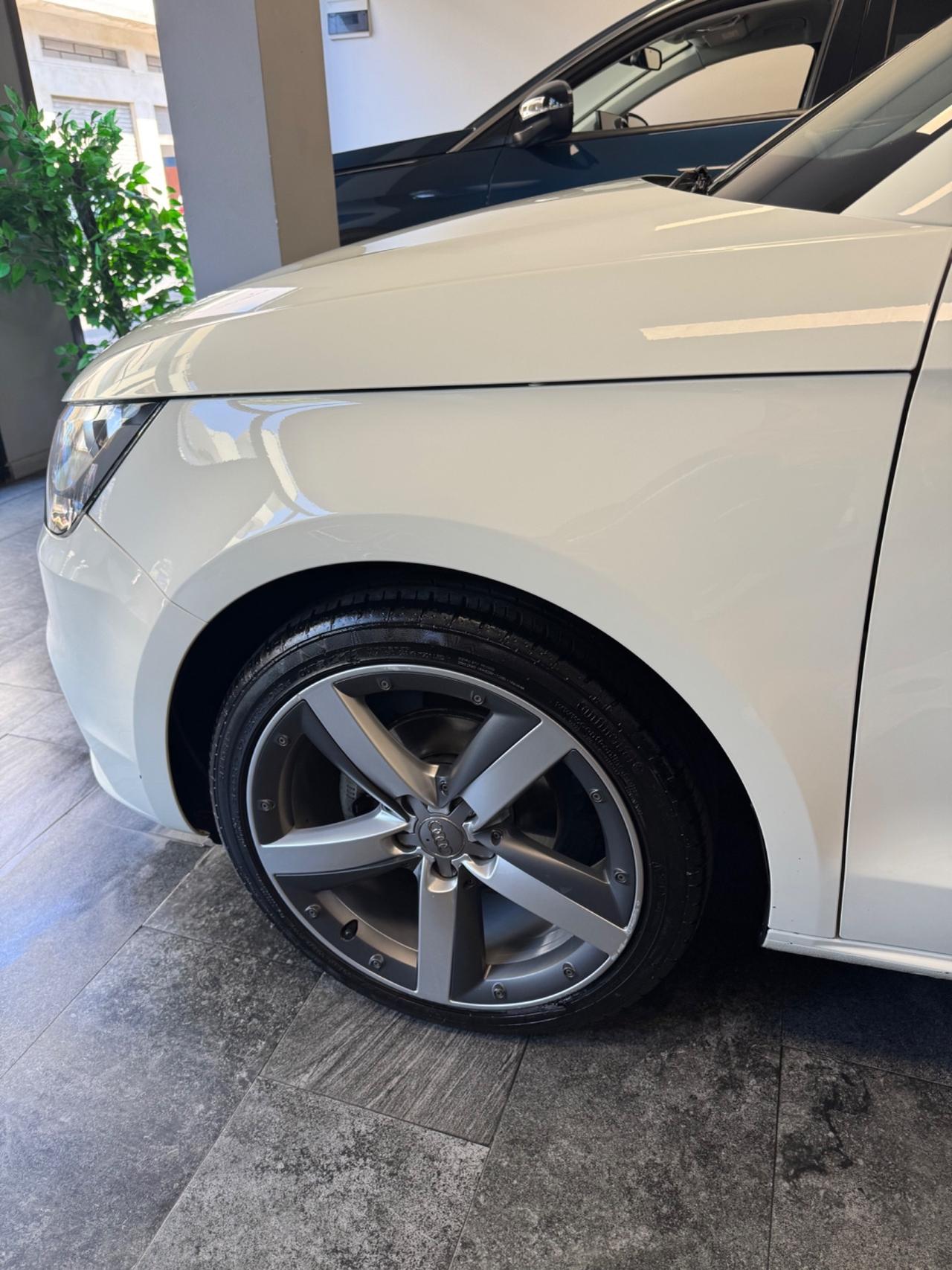 Audi A1 1.2 TFSI 86 Cv S- Line Finanziabile