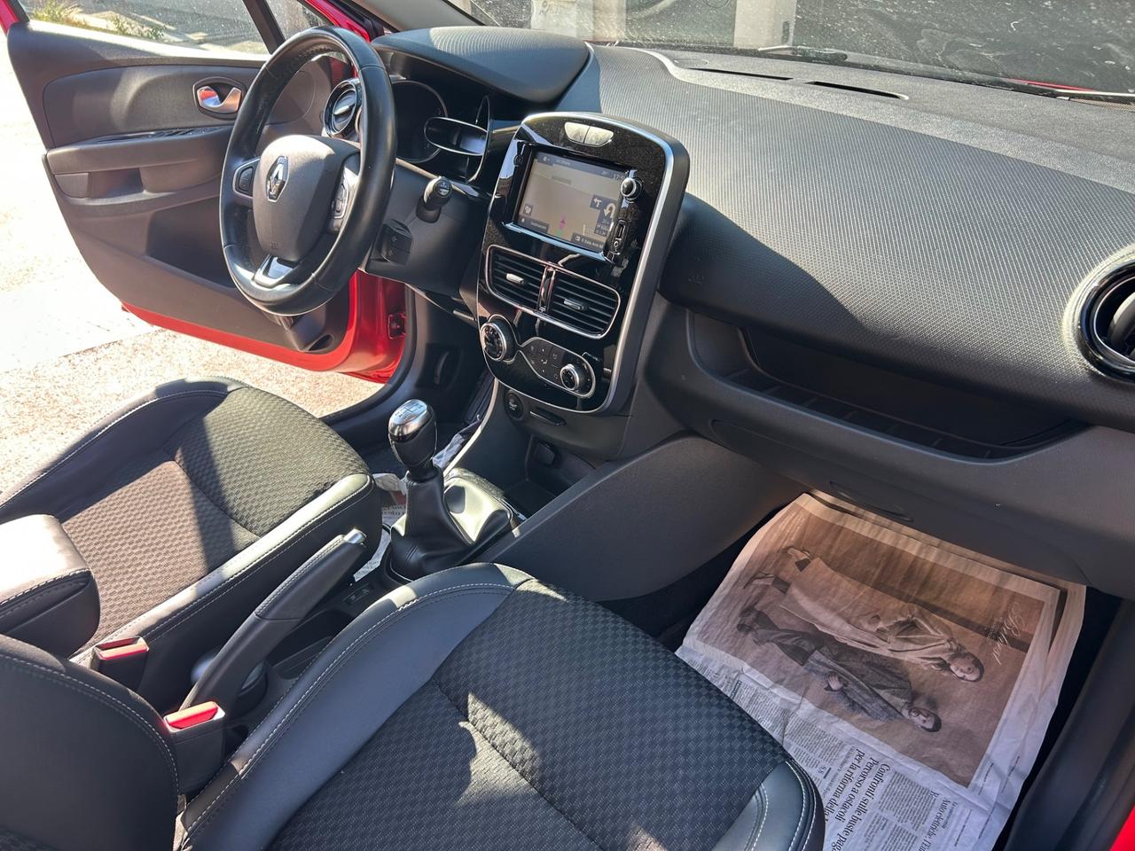 Renault Clio dCi 8V 90 CV 5 porte Moschino Life