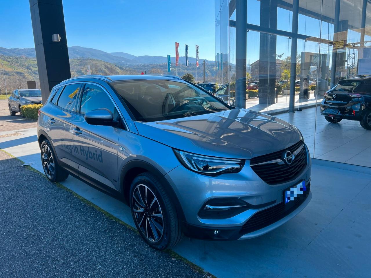 Opel Grandland X 1.6 Hybrid4 Plug-in aut. AWD