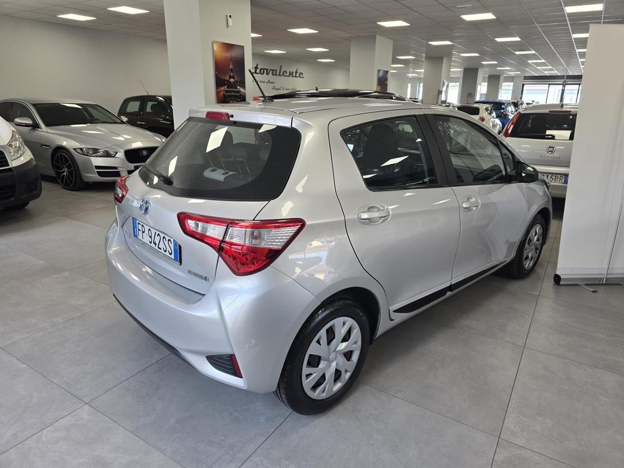 Toyota Yaris Style 1.5 Hybrid 101cv 2028 km 109000