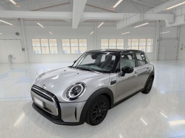 MINI COOPER CLASSIC AUTO 5 PORTE BERLINA