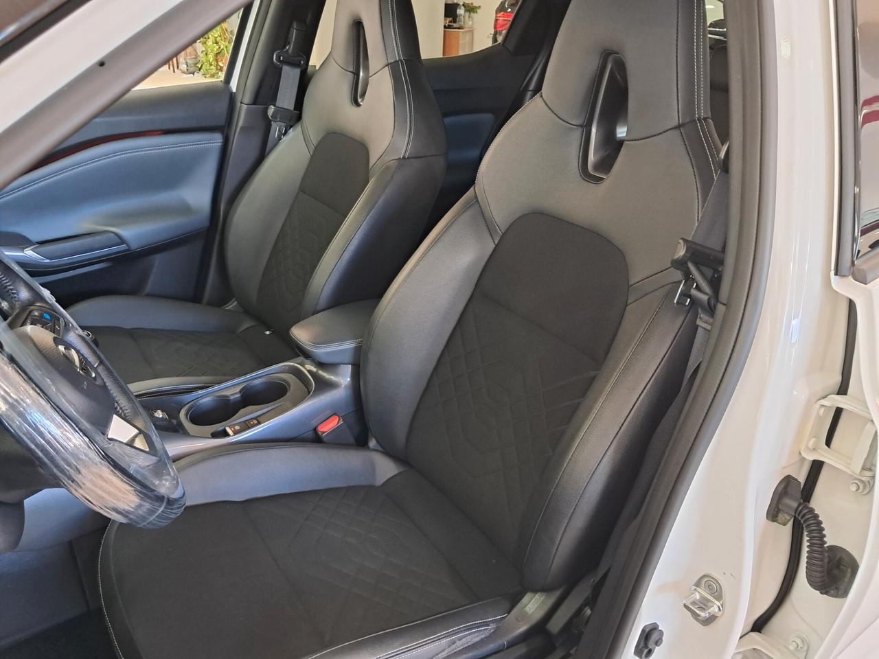 Nissan Juke 1.0 DIG-T 117 CV Tekna