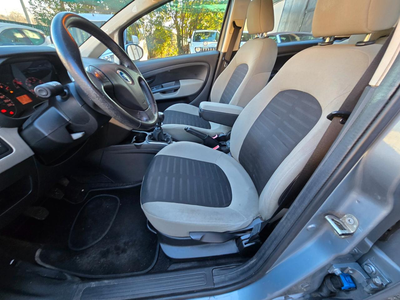 FIAT G.PUNTO 1.4BENZ 77CV 39000KM -2006