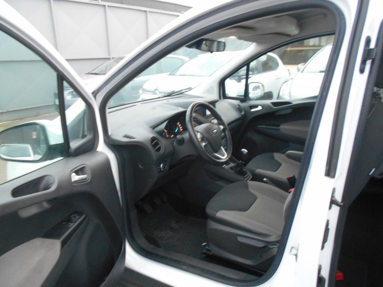 Ford Tourneo Connect 1.5 TDCi 100 CV Plus