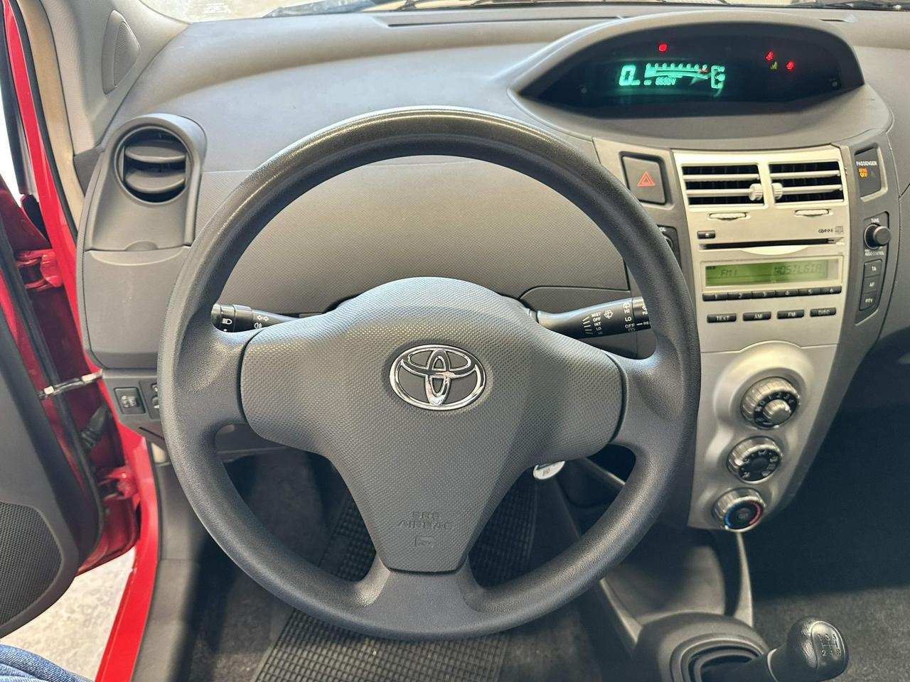 Toyota Yaris 5p 1.0
