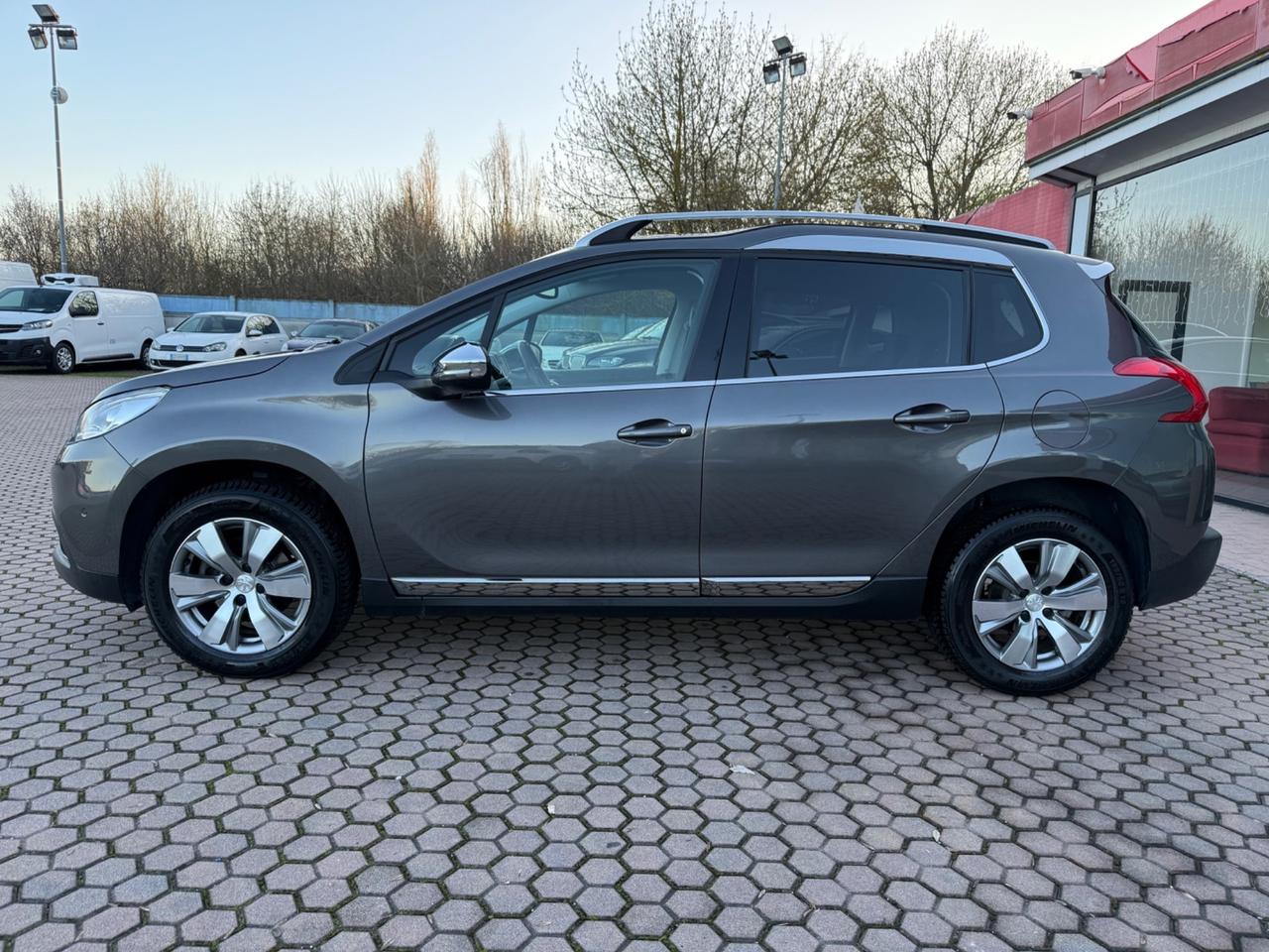 Peugeot 2008 PureTech Turbo 110 S&S Allure OK NEOPATENTATI