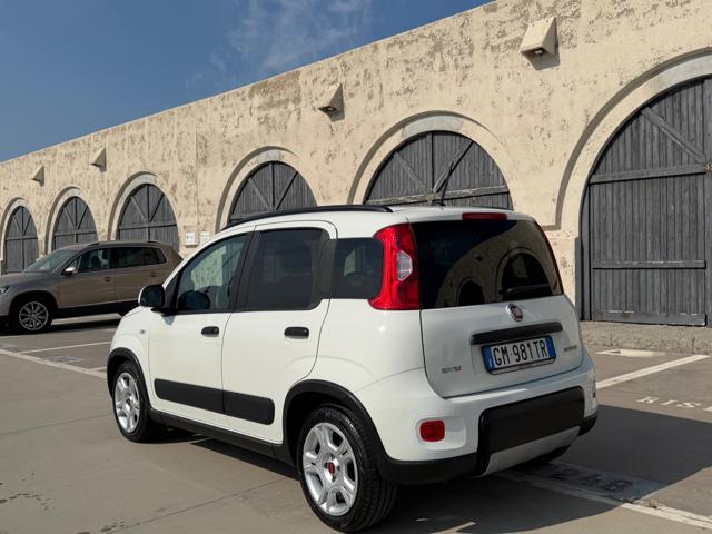 FIAT Panda 1.0 HYBRID CITY LIFE+CLIMATRONIC+SCHERMO+5POSTI
