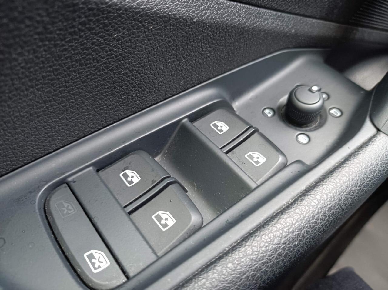 Audi Q2 30 TDI S tronic Business