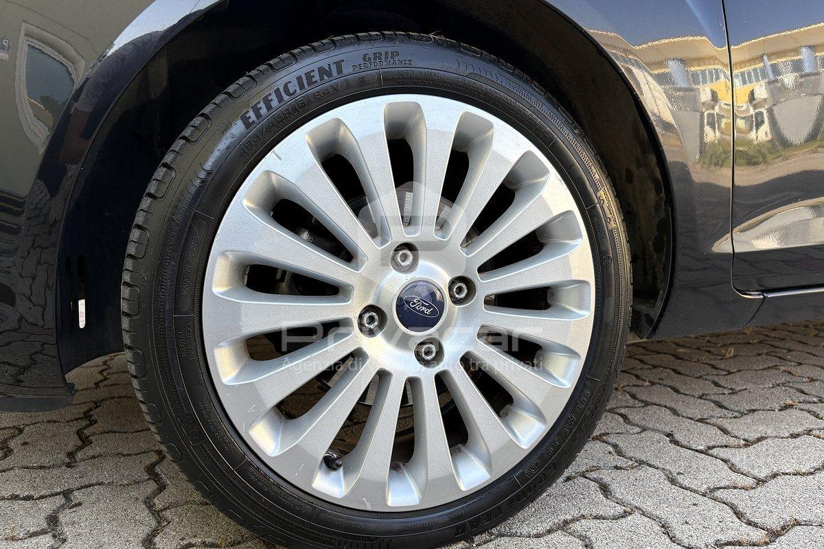 FORD Fiesta 1.4 3 porte Bz.- GPL Titanium