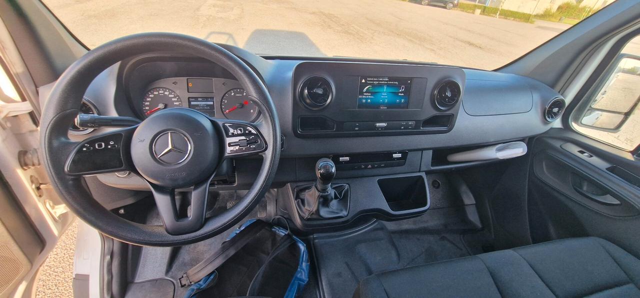 Mercedes Benz Sprinter passo medio tetto alto 150 cv trazione posteriore