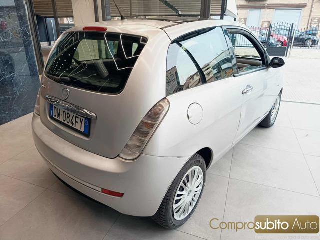 LANCIA Ypsilon 1.2 Platino