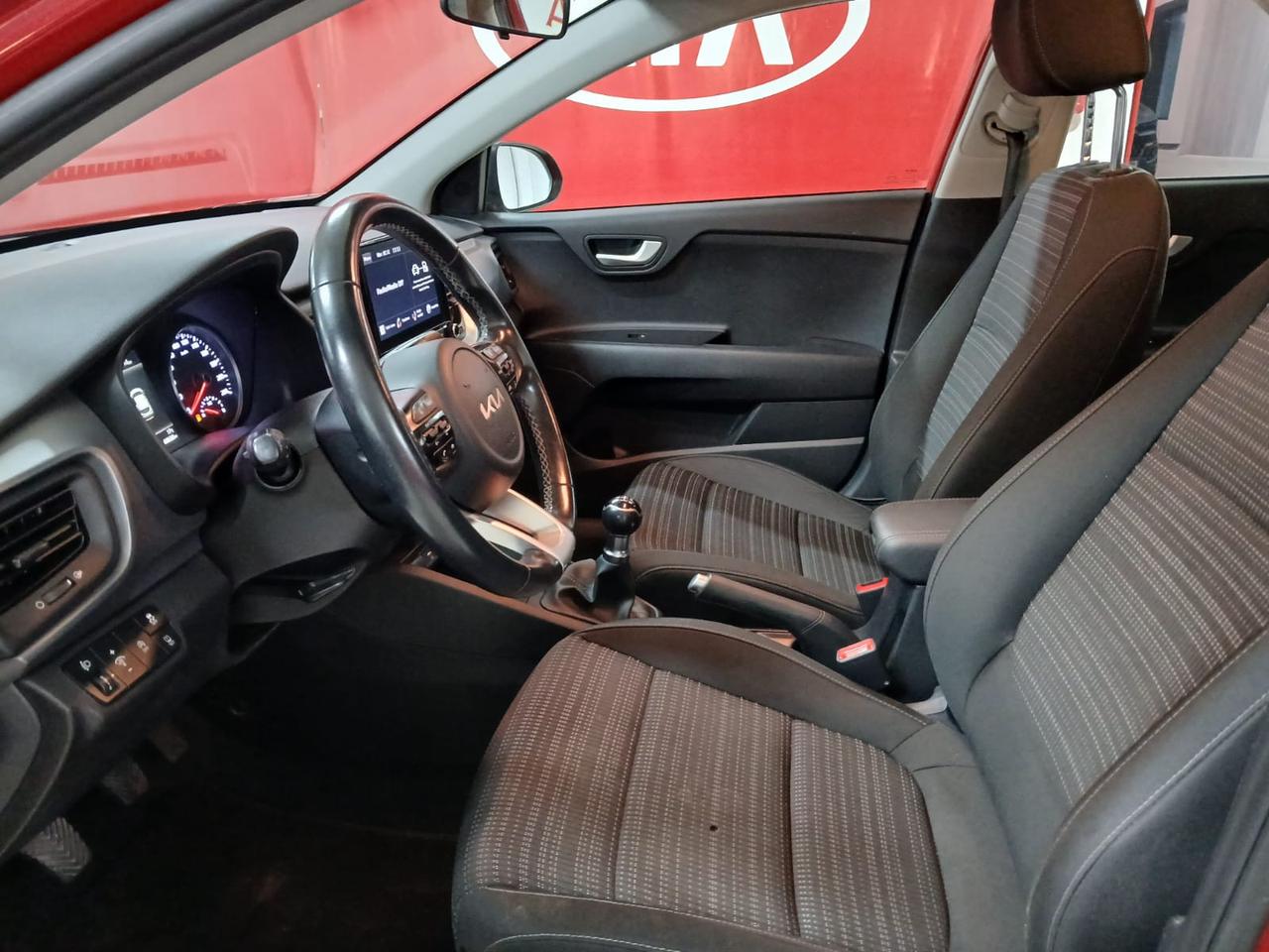 KIA Stonic - Stonic 1.2 dpi Style s/Design Pack 84cv