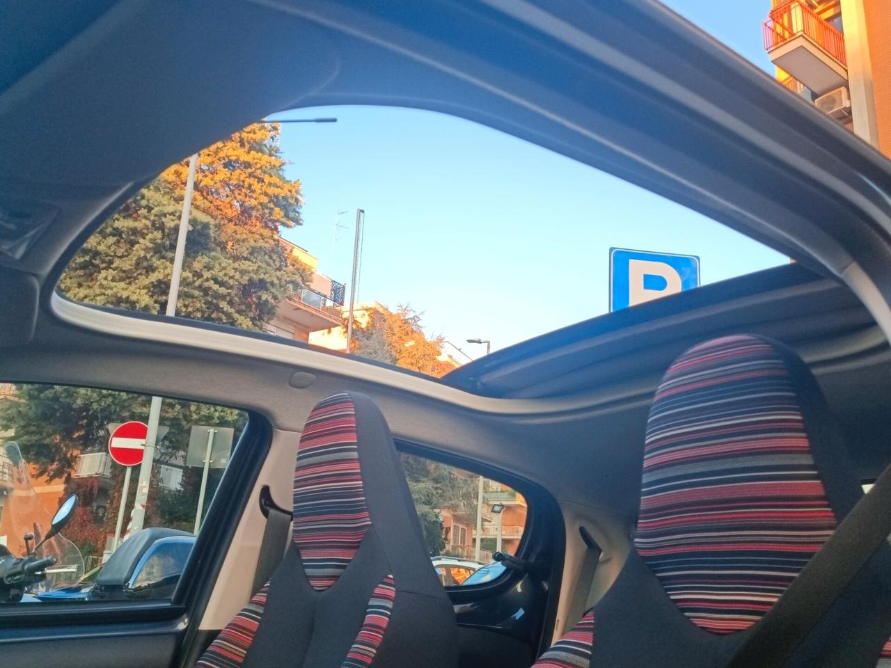 Citroen C1 Airscape VTi 72 ETG 5 porte Shine