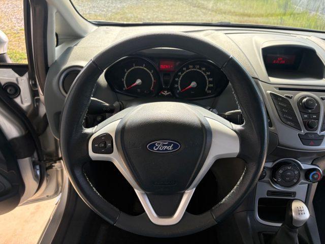 FORD Fiesta 1.2 82CV 5 porte OK NEOPATENTATI EURO 5 BENZINA