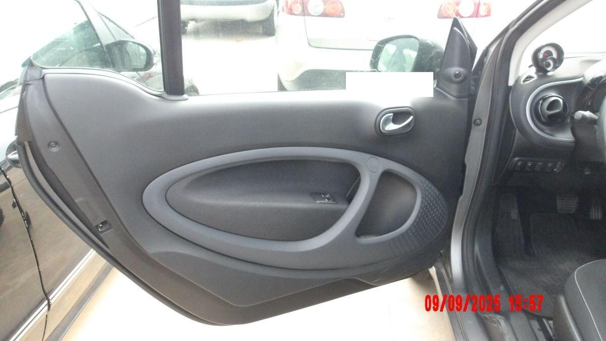 Smart ForTwo 90 0.9 Turbo twinamic parisblue Prime