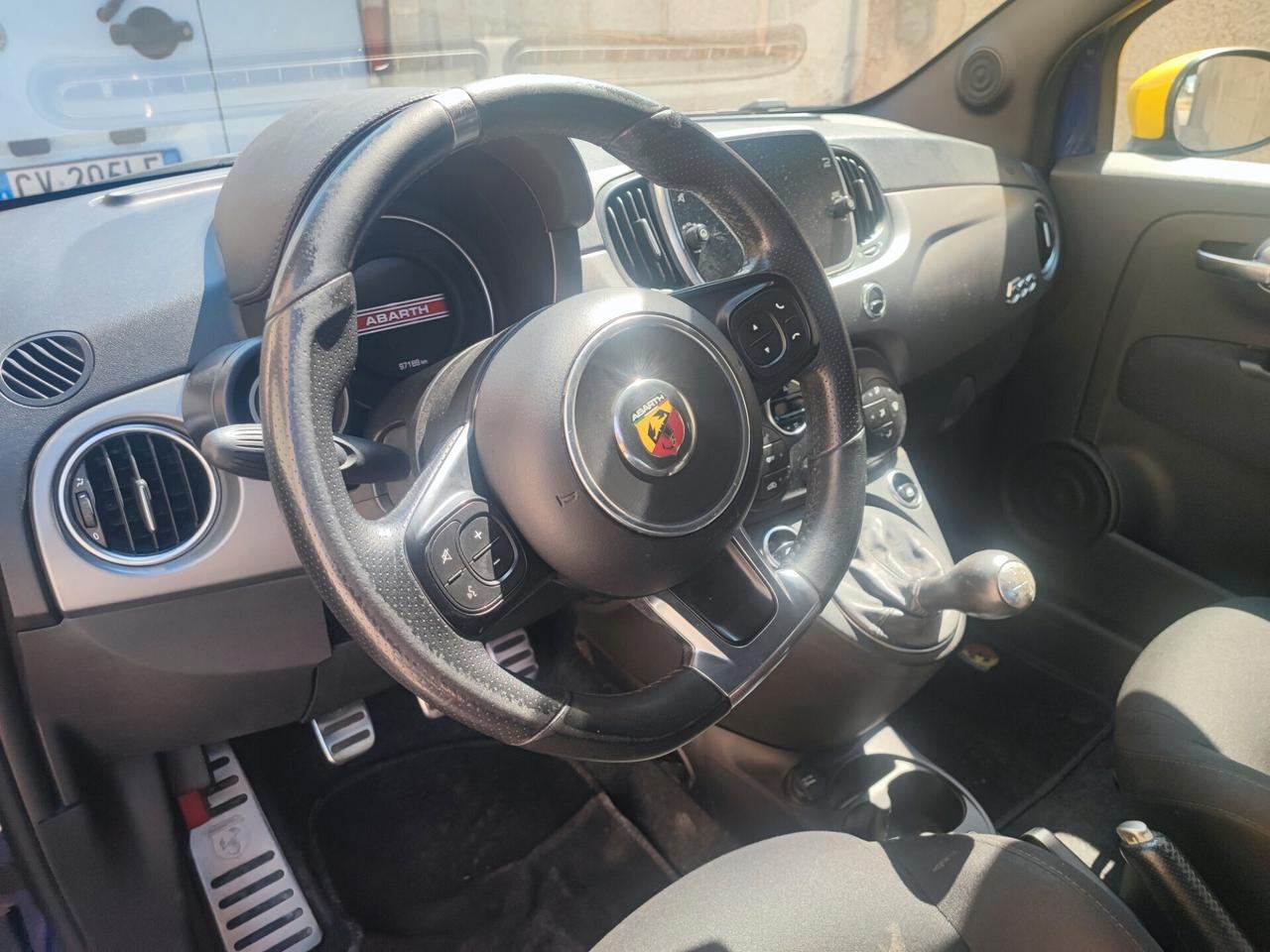 Abarth 595 1.4 Turbo T-Jet 160 CV Pista