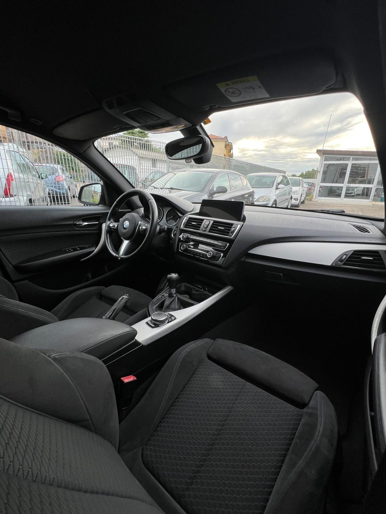 Bmw 116 116d 5p. Msport