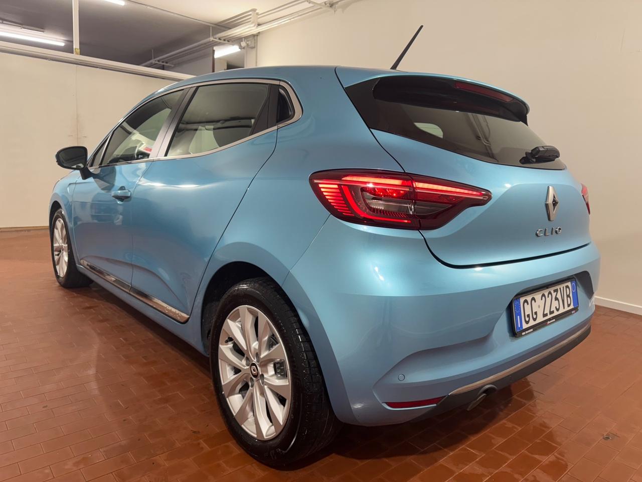 Renault Clio Intens *NEOPATENTATI*