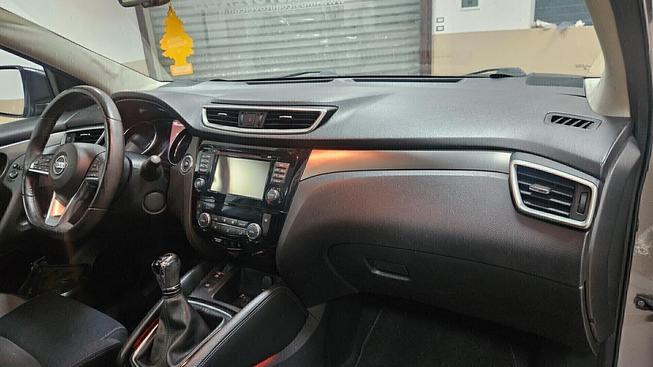 Nissan Qashqai 1.5 dCi N-Connecta