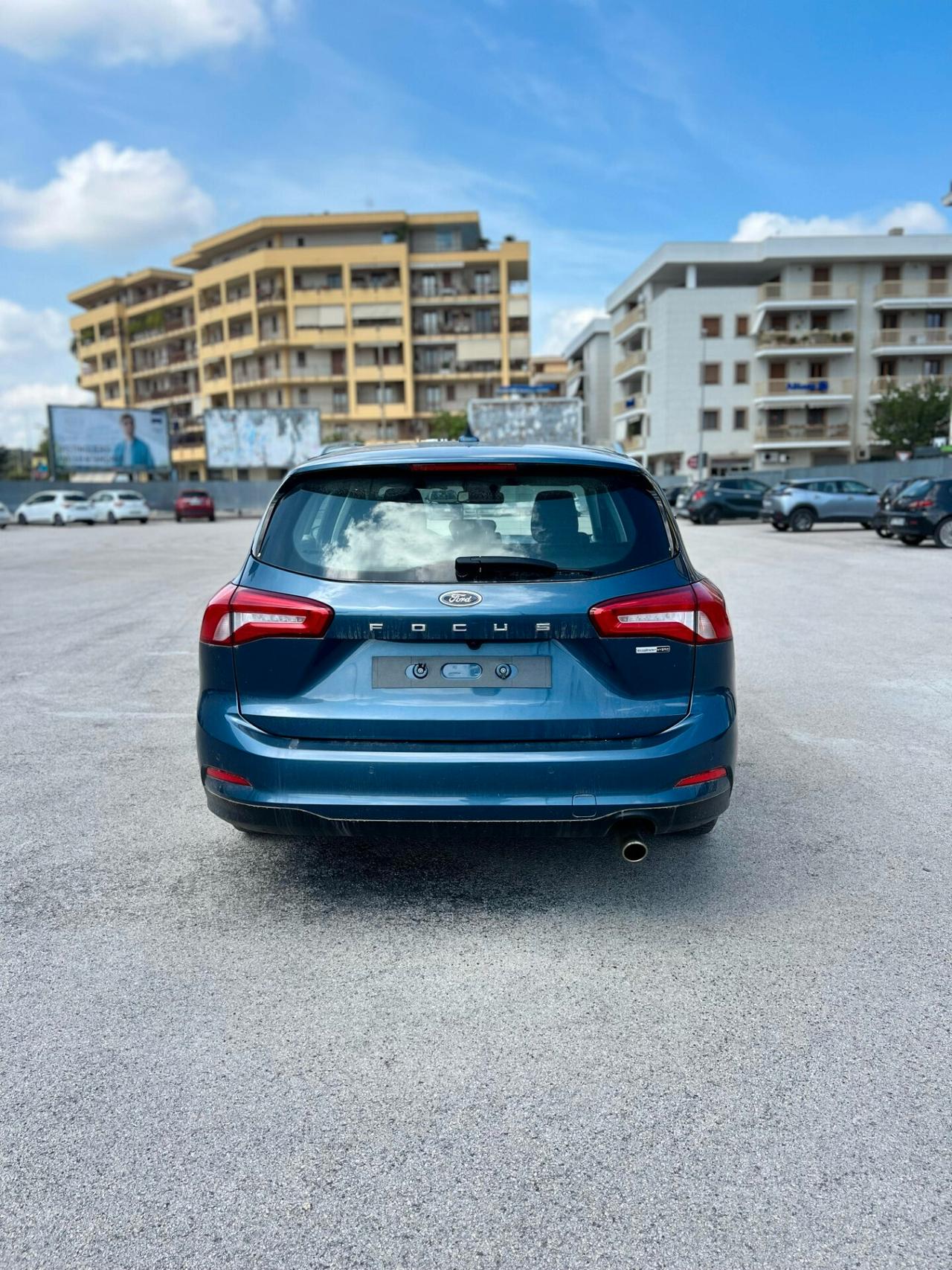 Ford Focus TURNIER 1.0 ECOBOOST HYBRID