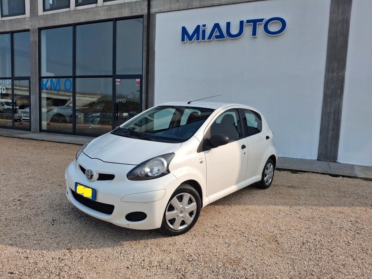 Toyota Aygo 1.0 12V VVT-i 5 porte Now Connect