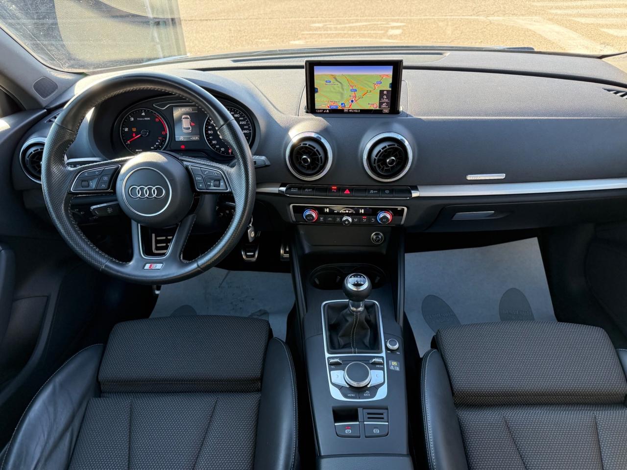 Audi A3 SPB 1.6 TDI 116 CV S-LINE -NAVI-