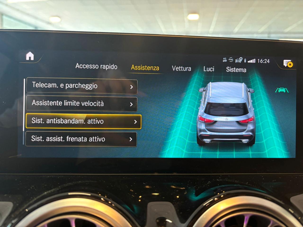Mercedes-benz GLA 250 e PREMIUM hybrid EQ 19000 KM