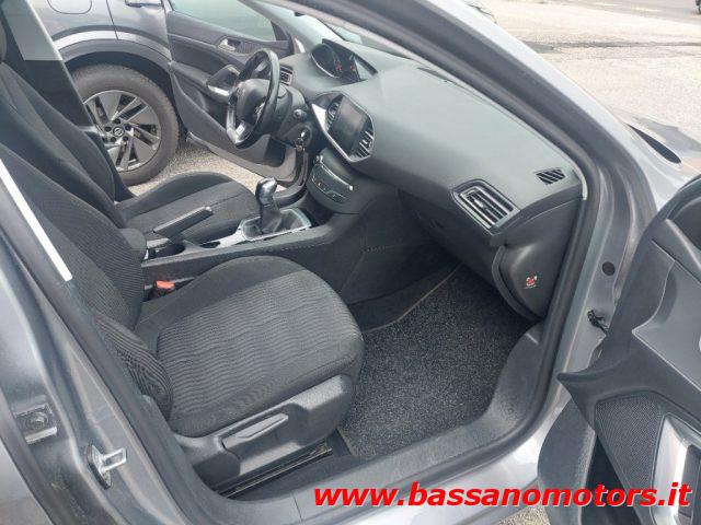 PEUGEOT 308 BlueHDi 100 S&S Business
