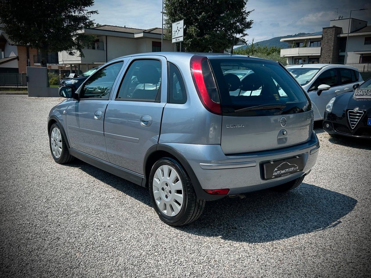 Opel Corsa 1.2 5 porte UNIPROPRIET.-NEOPATENTATI