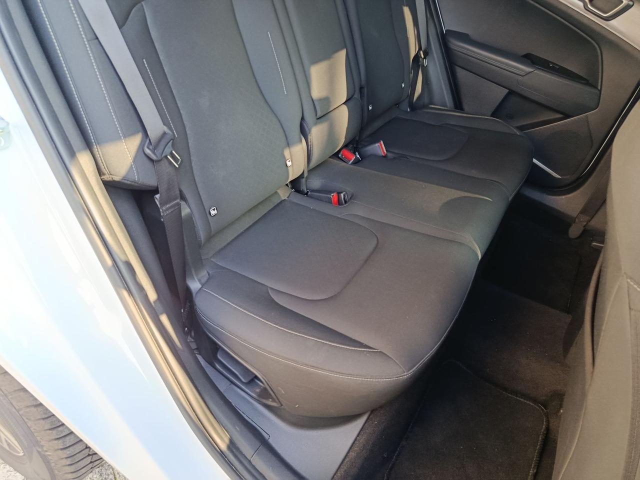 Kia Sportage Business 1.6 CRDi MHEV #9639