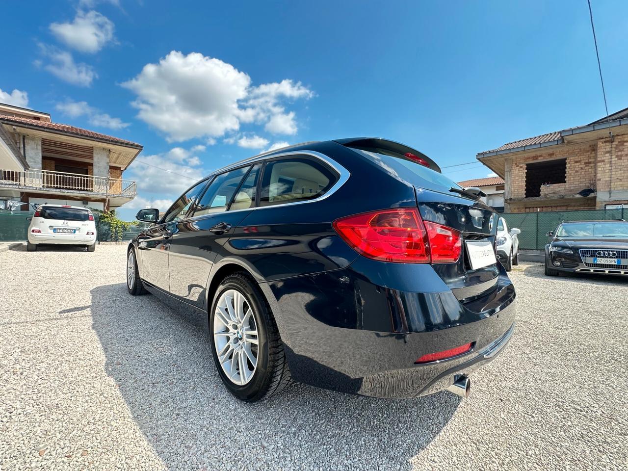 Bmw 318d Touring Luxury 197.106 km FULL OPTIONAL