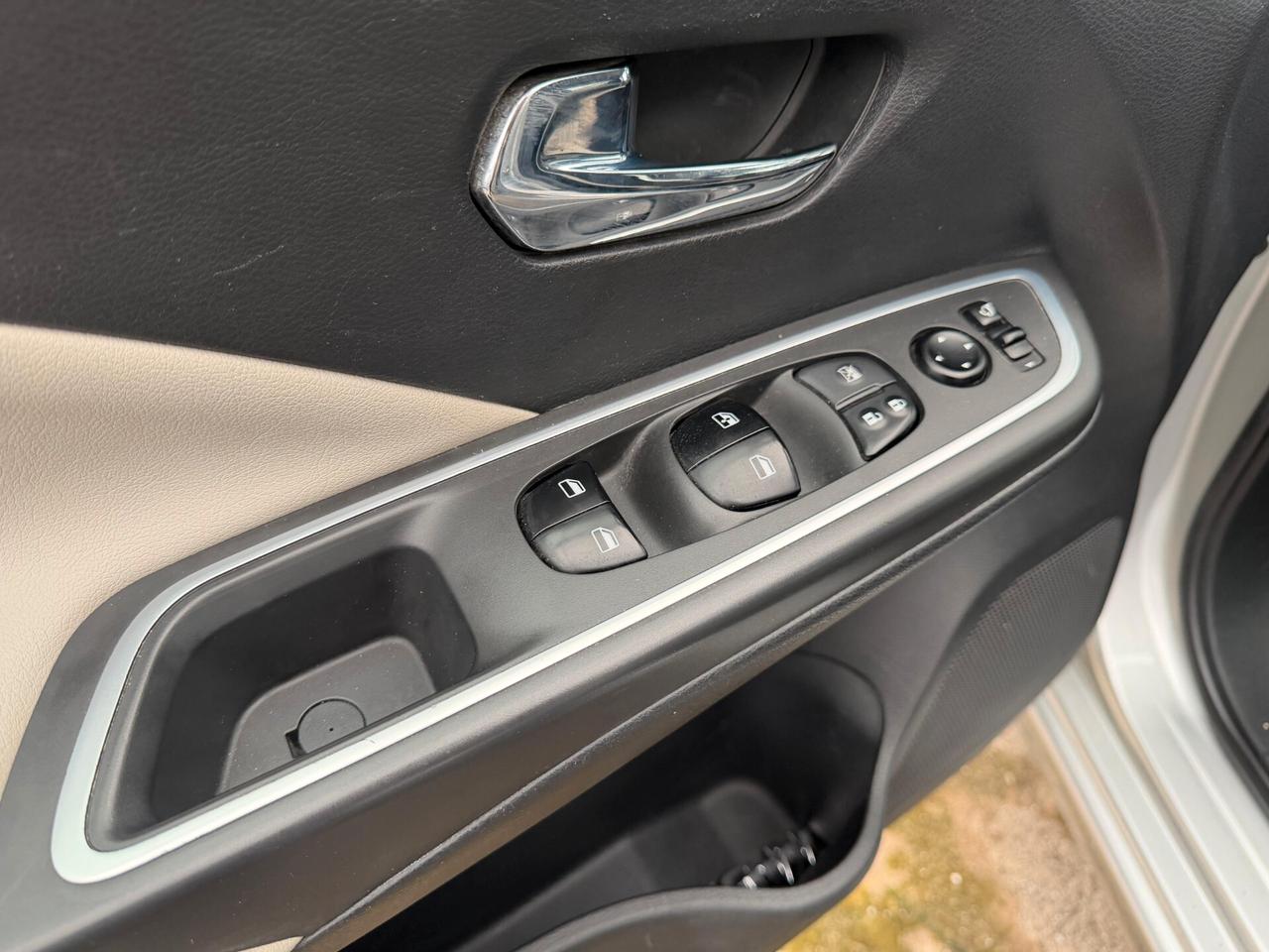 Nissan Micra IG-T 92 Xtronic 5 porte Tekna