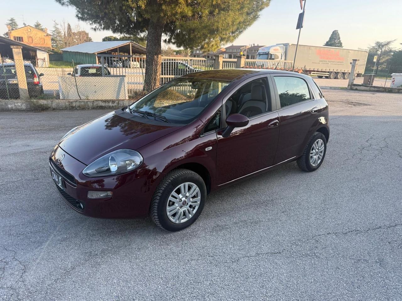 Punto evo 1.4 natural power Neopatentati UNIPRO
