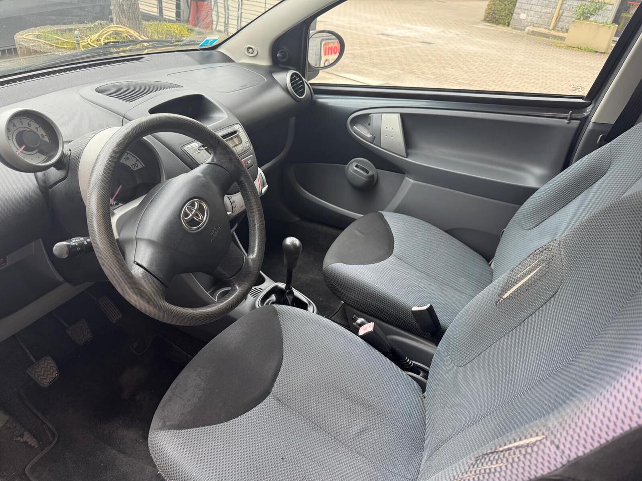 Toyota Aygo 1.0 12V VVT-i 3 porte Sol