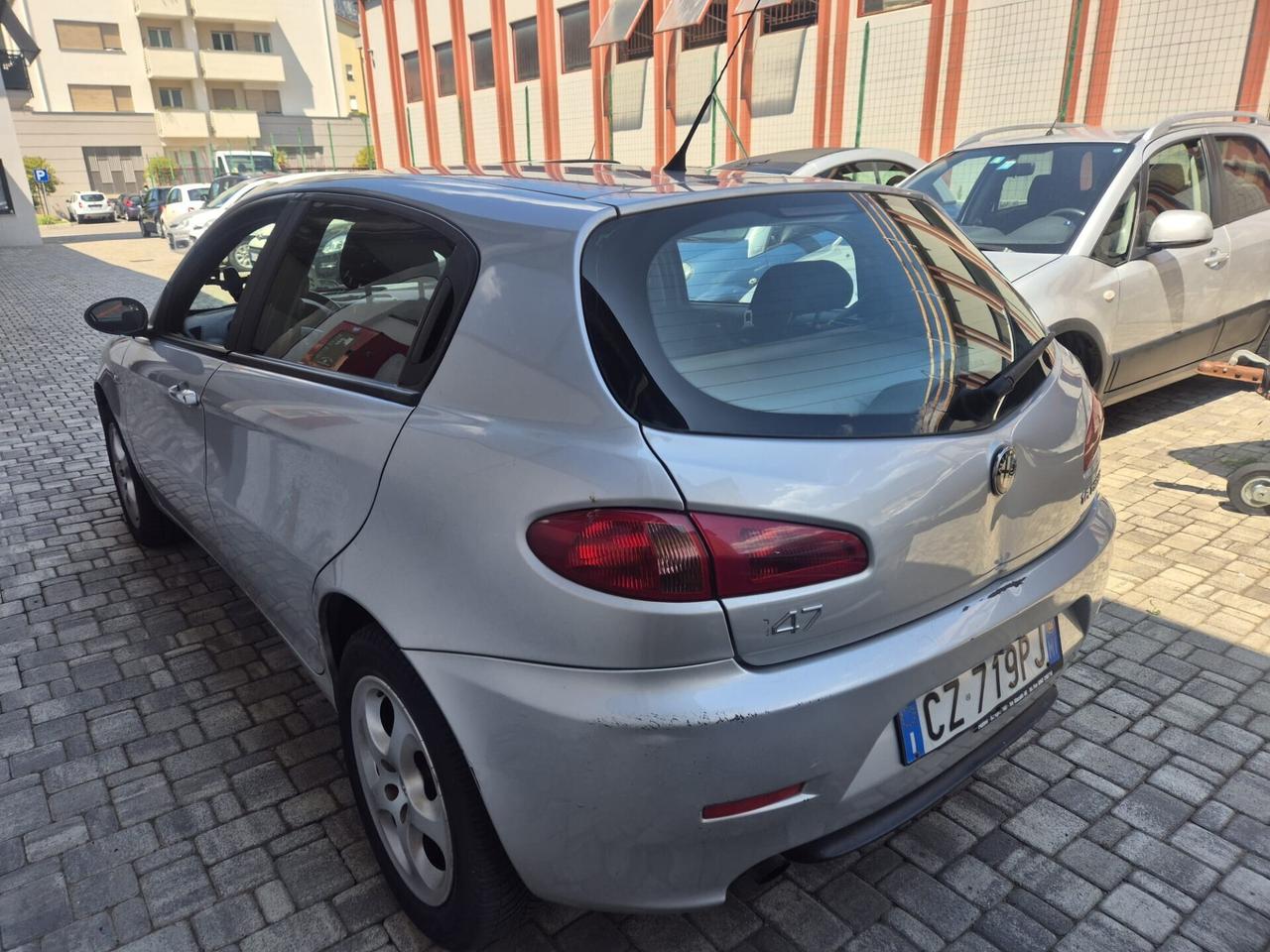 Alfa Romeo 147 1.6 16V TS (105) 5 porte