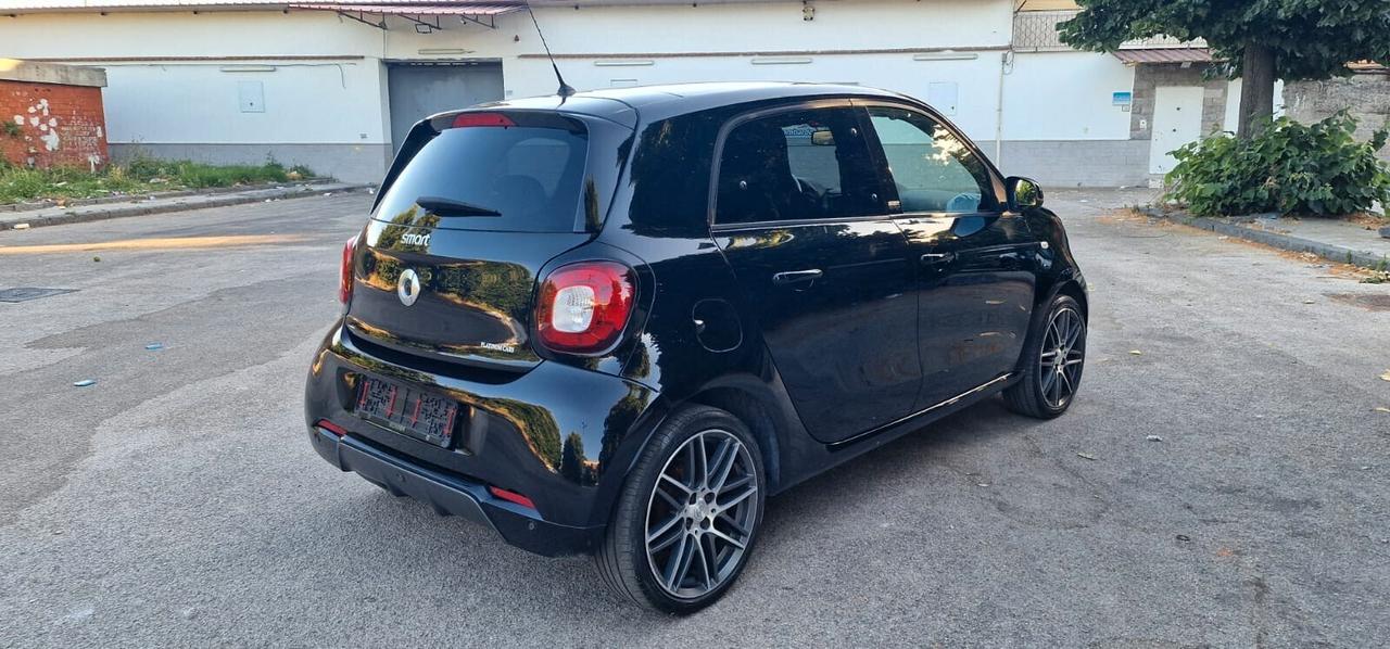Smart ForFour 90 0.9 Turbo twinamic Brabus Style