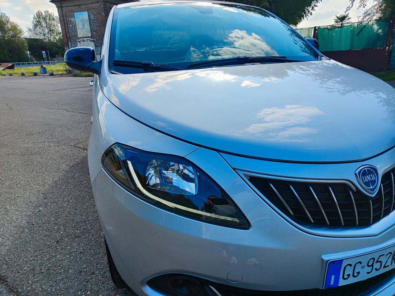 Lancia Ypsilon benzina metano