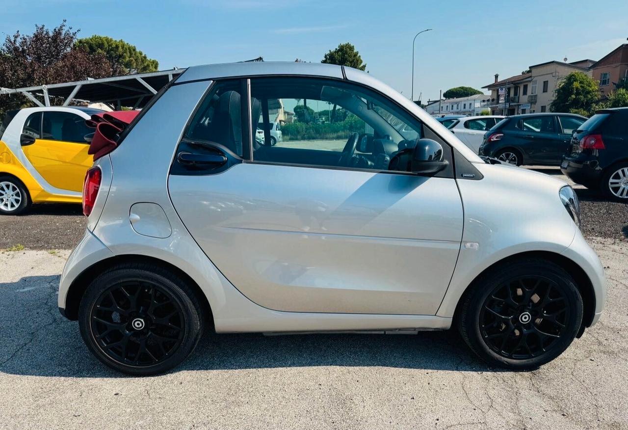 Smart ForTwo 70 1.0 twinamic cabrio Passion