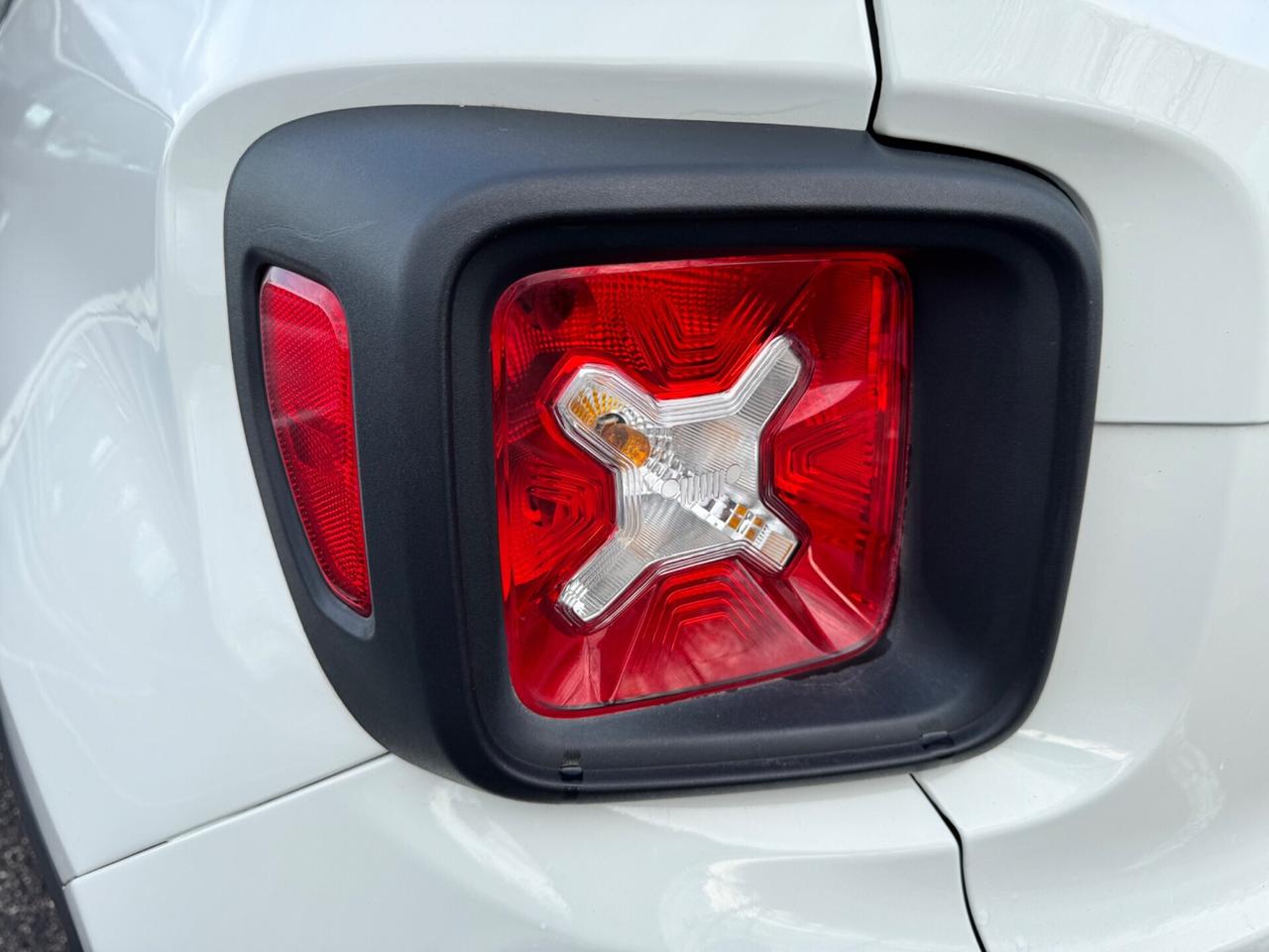 Jeep Renegade 1.6 E-TorQ EVO Sport