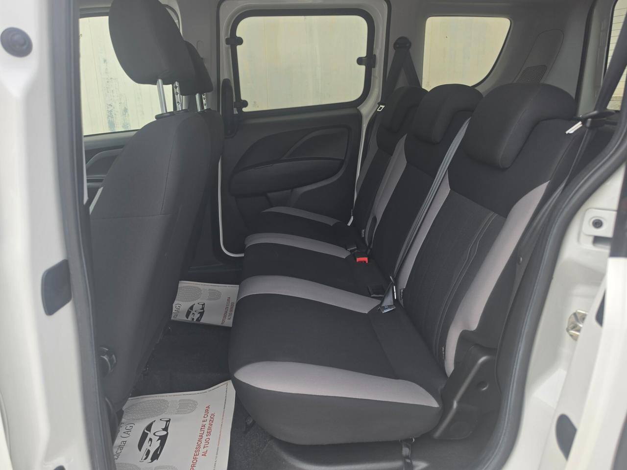 Fiat Doblò 1.6 MTJ 105CV 5 POSTI N1