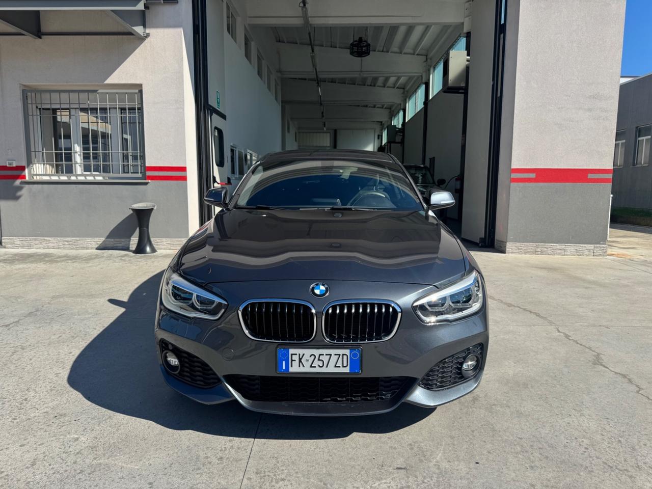 Bmw 116 116d 3p. Msport Full service