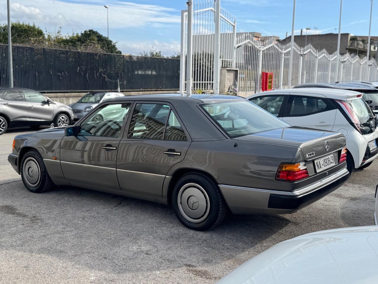 Mercedes-benz E 200 48.000KM UNICA!!!!!!