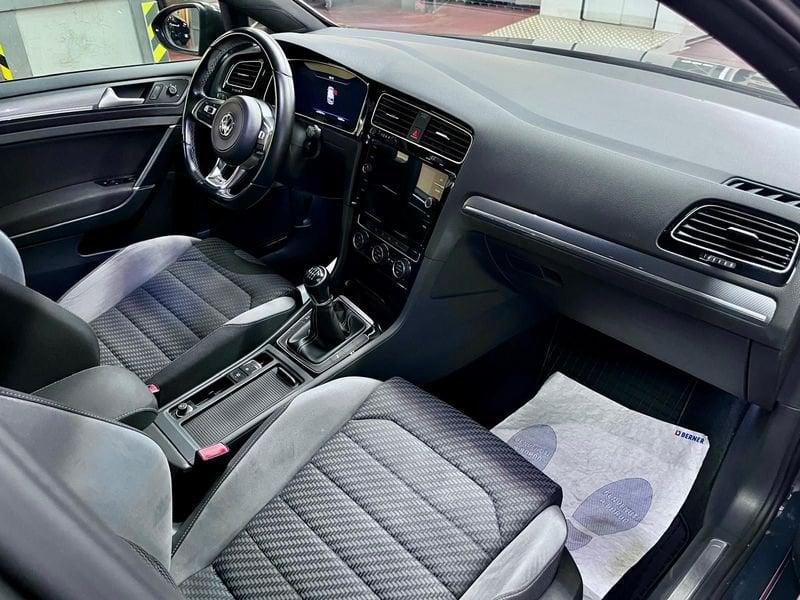 Volkswagen Golf Golf 1.0 TSI 110 CV 5p. R-line Business BlueMotion Technology