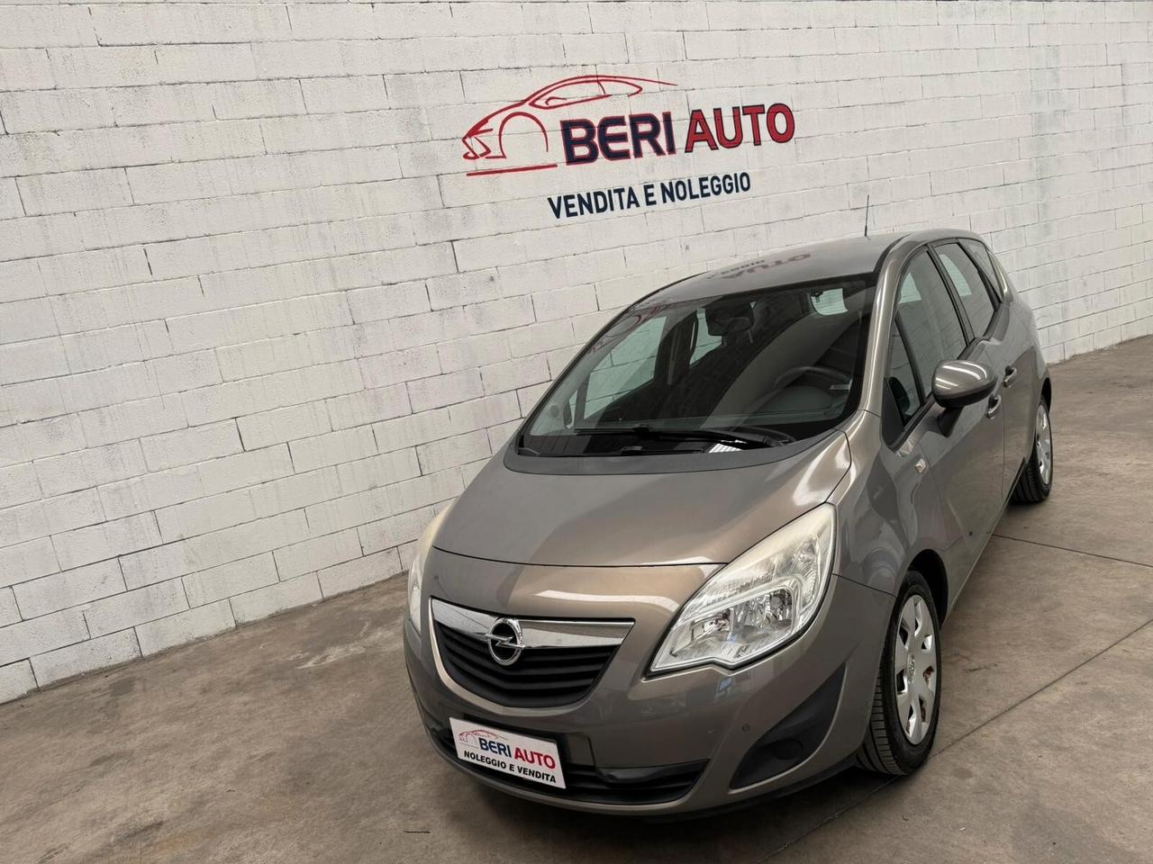 Opel Meriva allestimento cosmo
