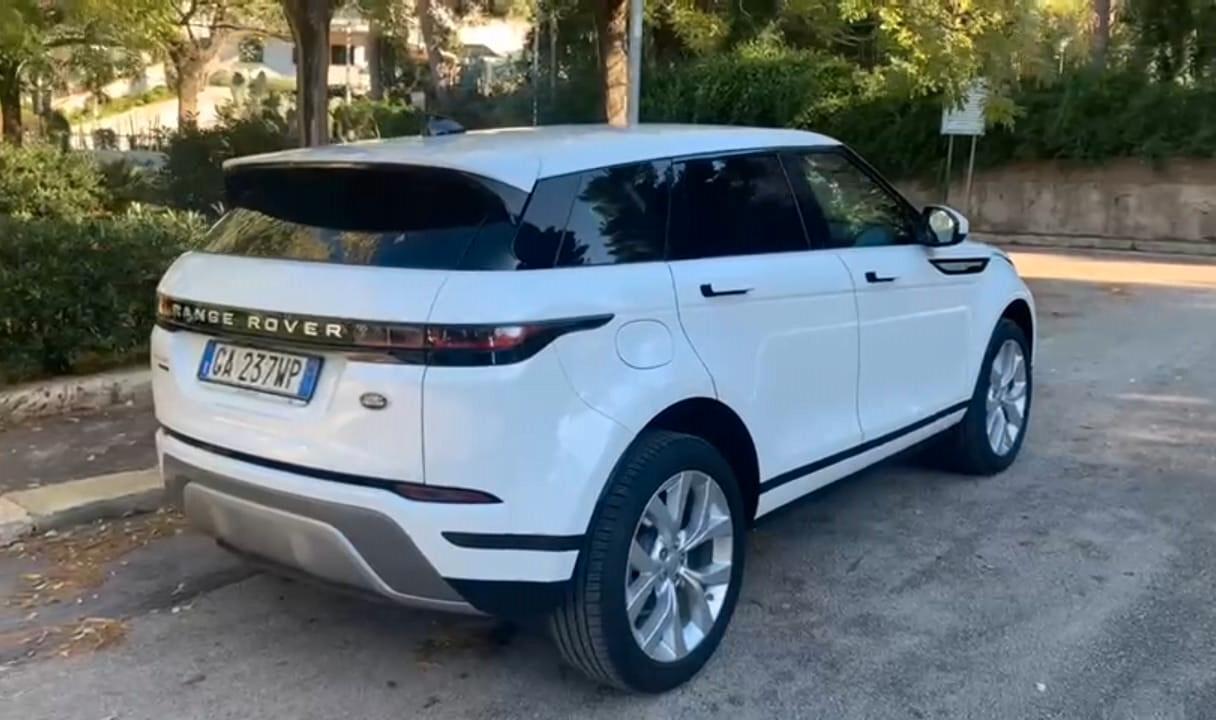 Land Rover Range Evoque 2.0D I4-L.Flw 150CV AWD Auto R-Dynamic SE