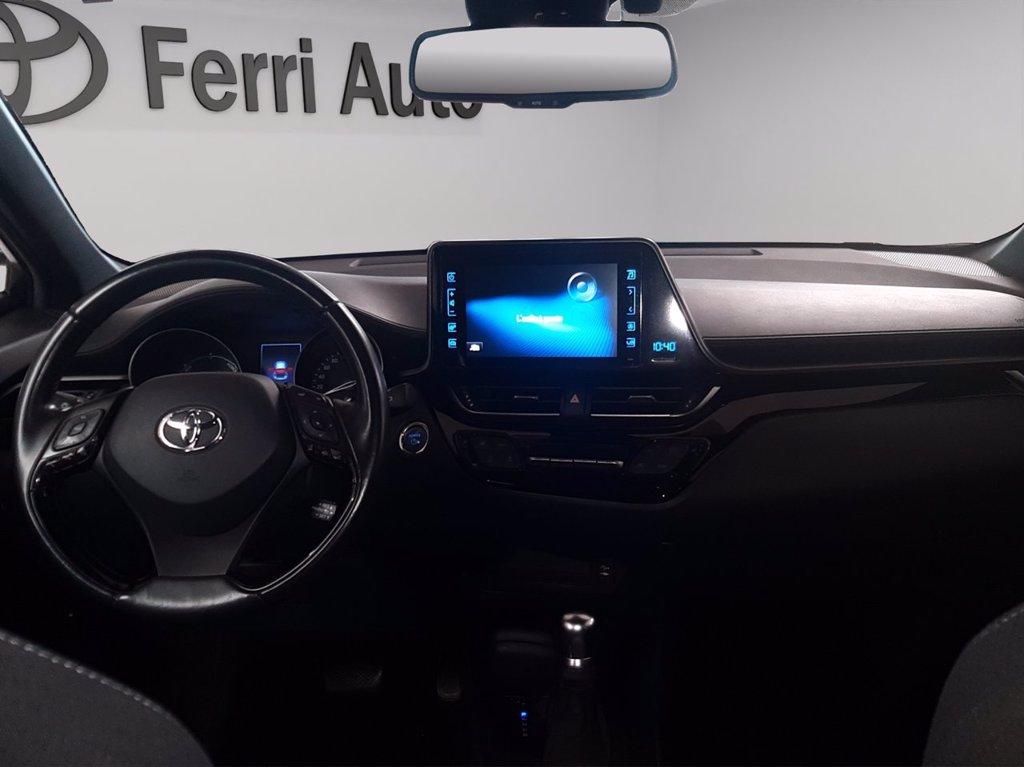 TOYOTA C-hr 1.8h active 2wd e-cvt del 2018