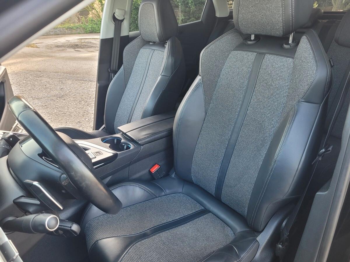 Peugeot 3008 BlueHDi 120 S&S EAT6 Allure